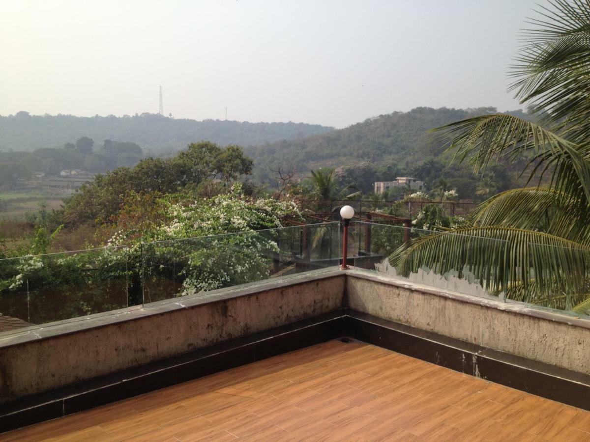 מומביי Royal Palms, Aarey Colony, Goregaon Villa מראה חיצוני תמונה